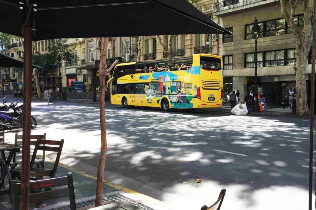 Duplex En Centro Historico Y Turistico Sobre Av. De Mayo 부에노스아이레스 외부 사진