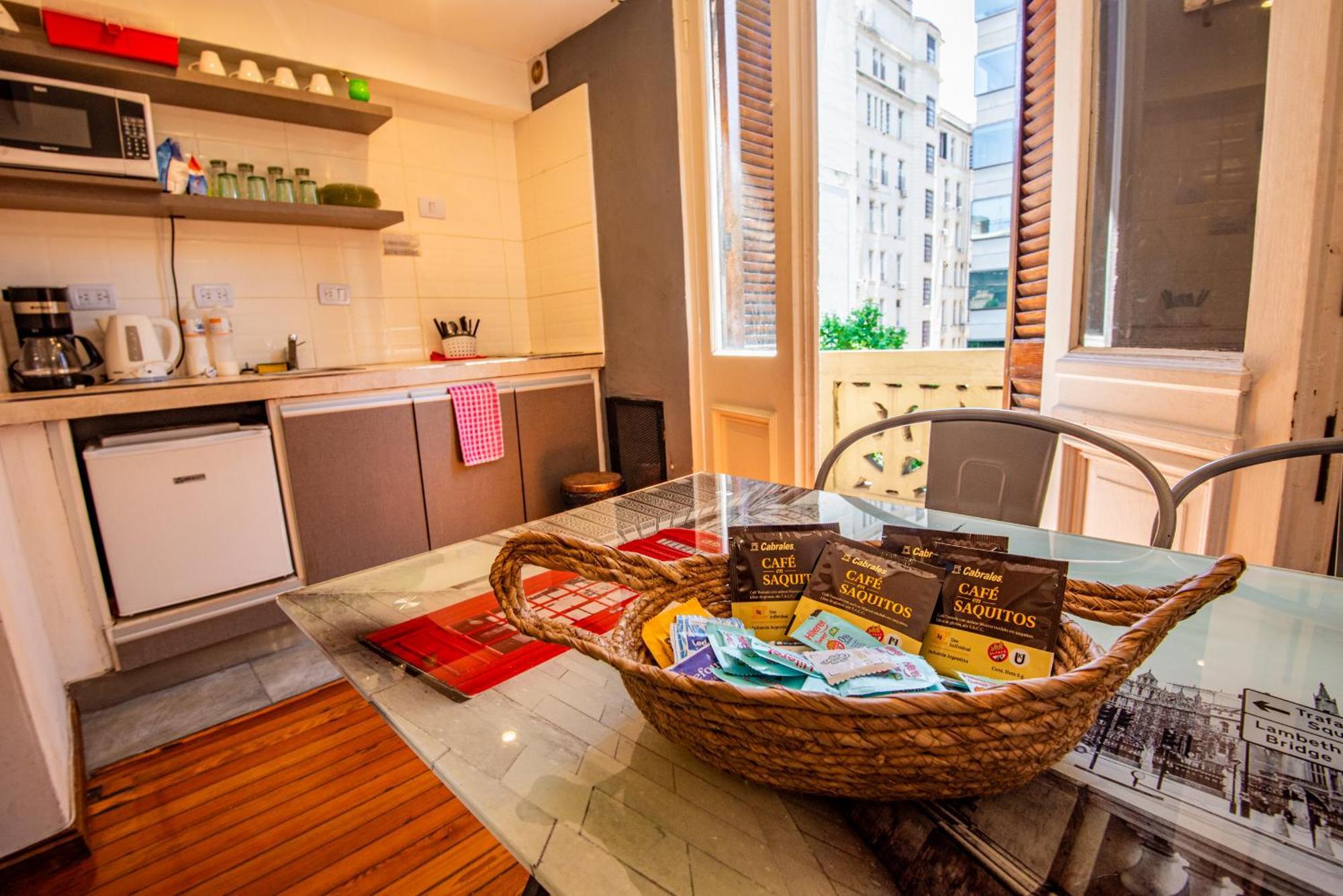 Duplex En Centro Historico Y Turistico Sobre Av. De Mayo 부에노스아이레스 외부 사진