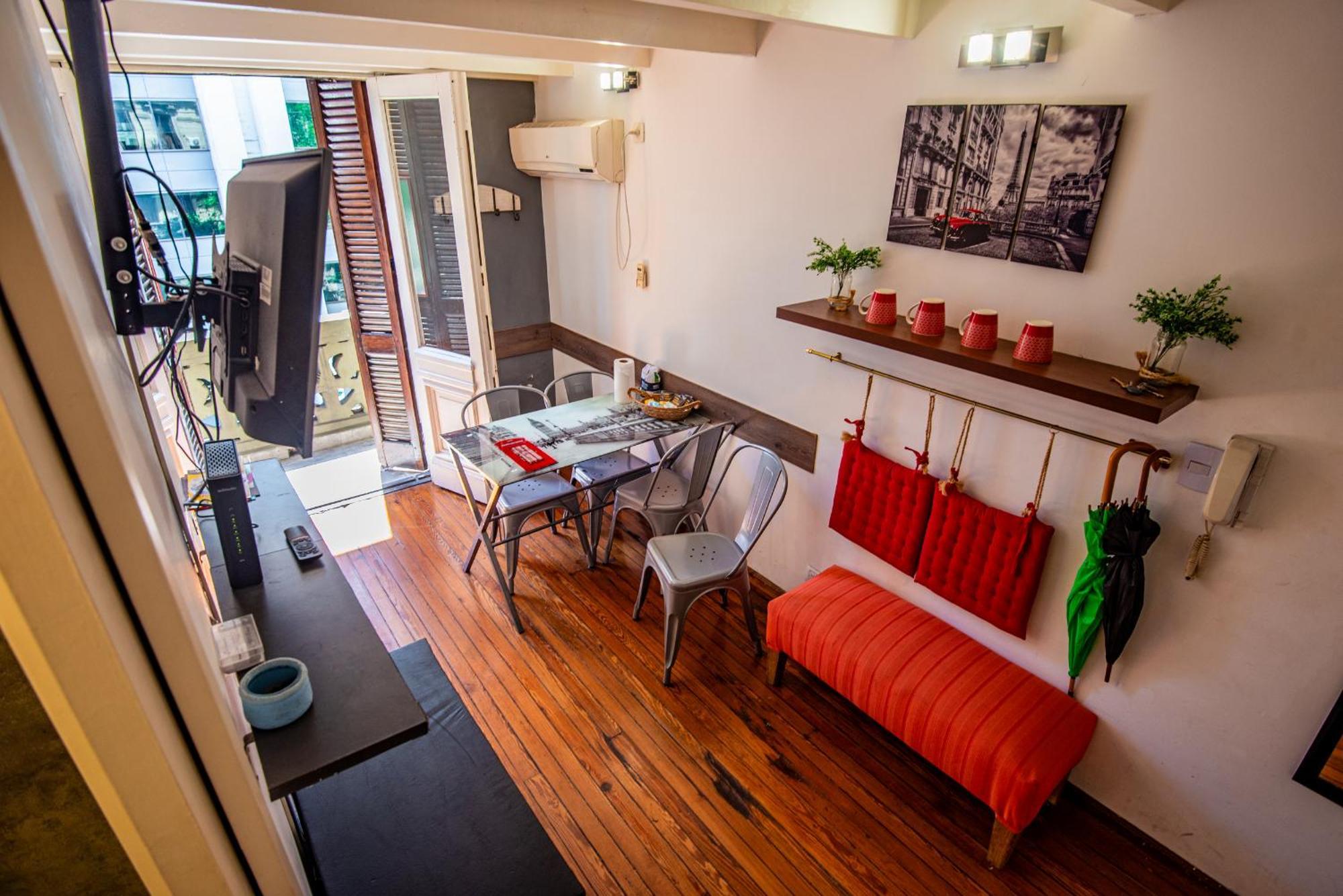 Duplex En Centro Historico Y Turistico Sobre Av. De Mayo 부에노스아이레스 외부 사진
