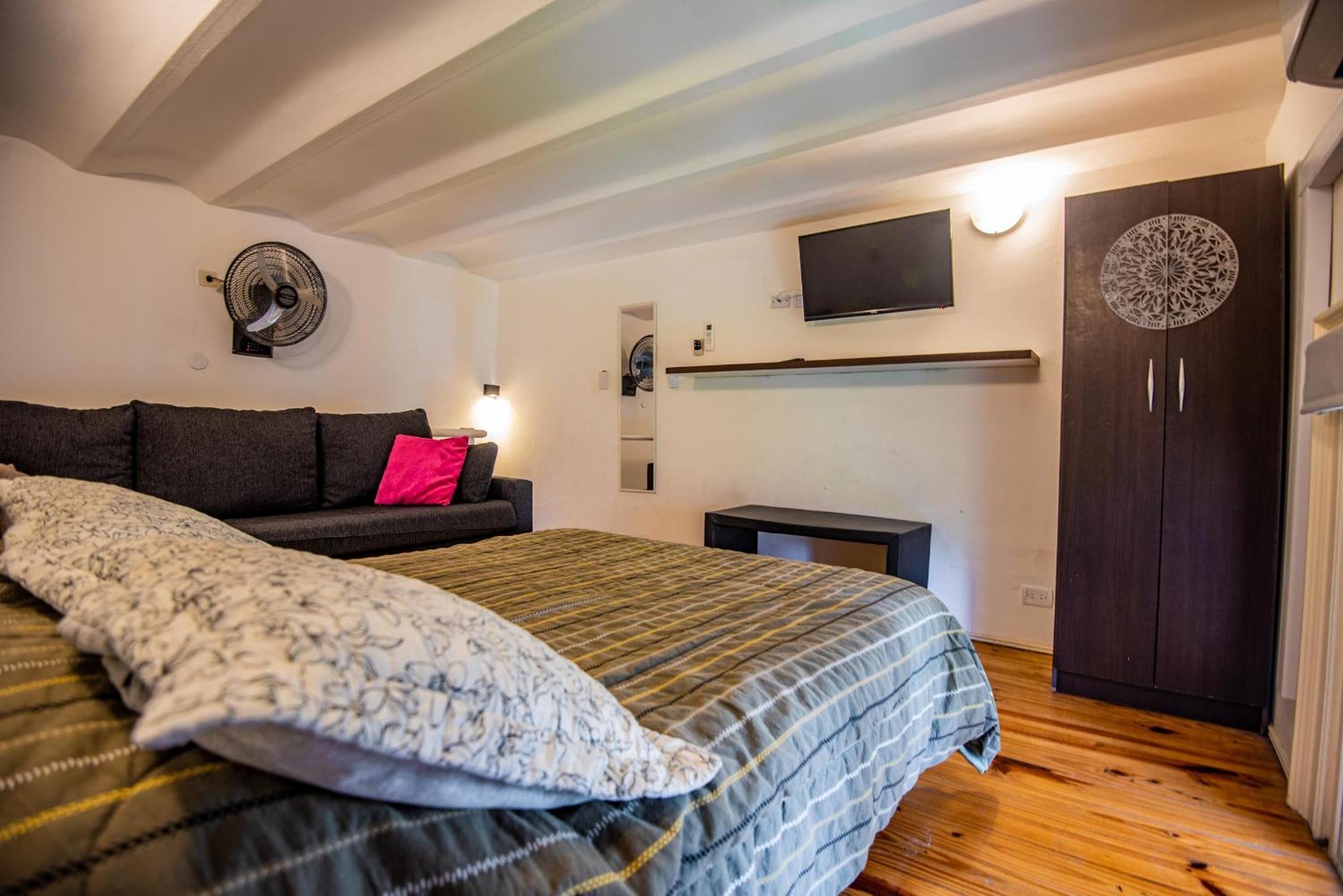 Duplex En Centro Historico Y Turistico Sobre Av. De Mayo 부에노스아이레스 외부 사진
